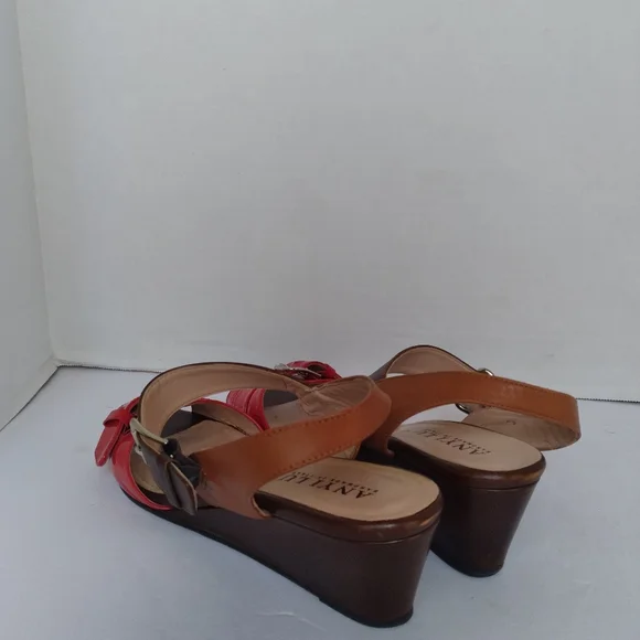 Anyi Lu Red & Brown Leather Ankle Strap Wedge Sandals with Buckle Detail - Picture 3 of 5